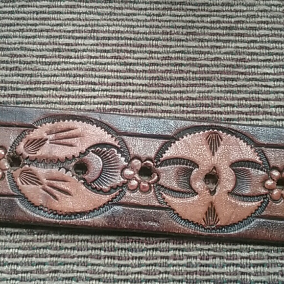 Hand tooled leather belt mens - Picture 6 of 6